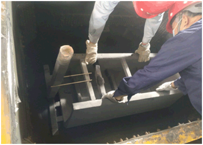 Process of rolling mill side brick groove casted by LFC
